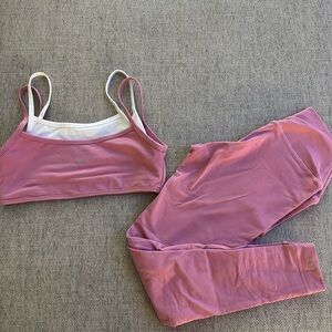 Setactive formcloud activewear set.